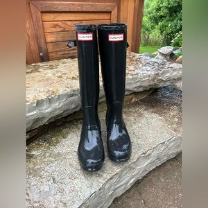 HUNTER knee high boots